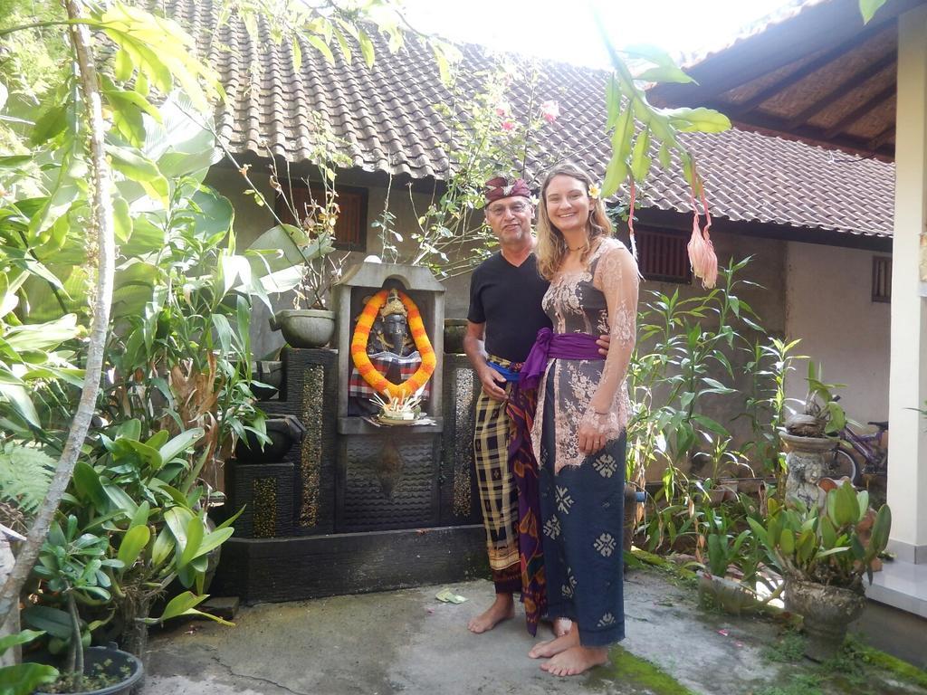 Krisda Ubud Guest House מראה חיצוני תמונה