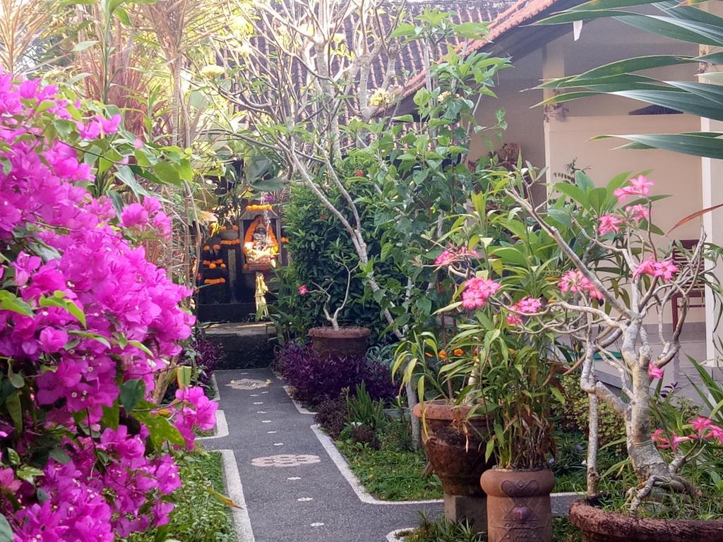 Krisda Ubud Guest House מראה חיצוני תמונה